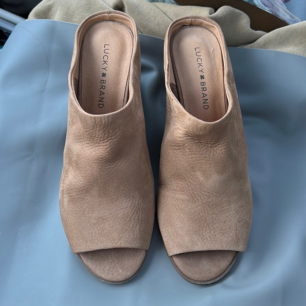 Lucky brand slip on heels